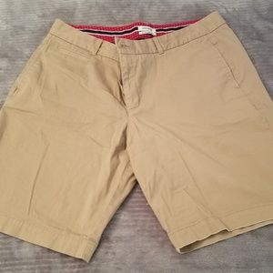 Khaki bermuda shorts